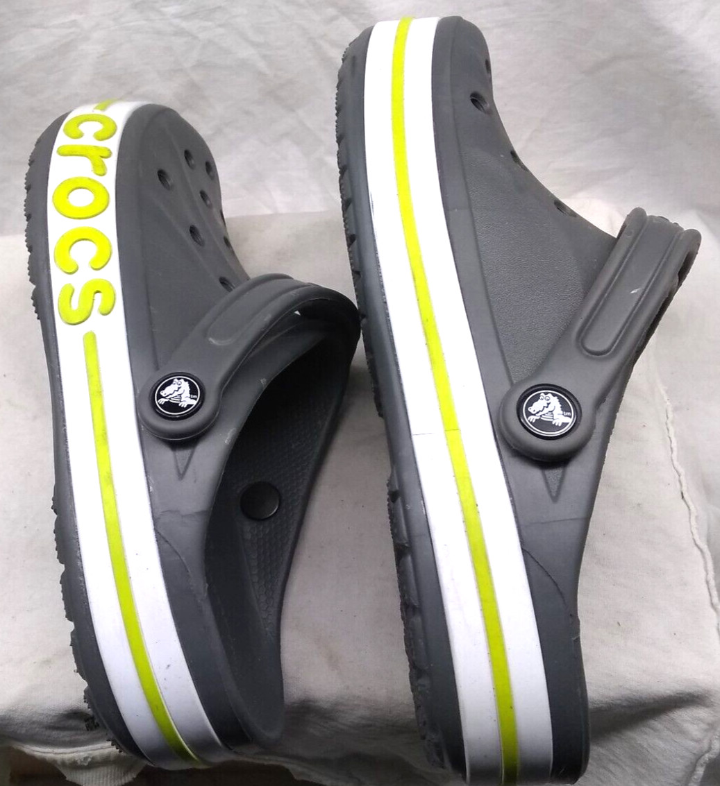 Crocs Women Men Clog Grey Bayaband Sandals Green Accent W10 M8 Great Condition