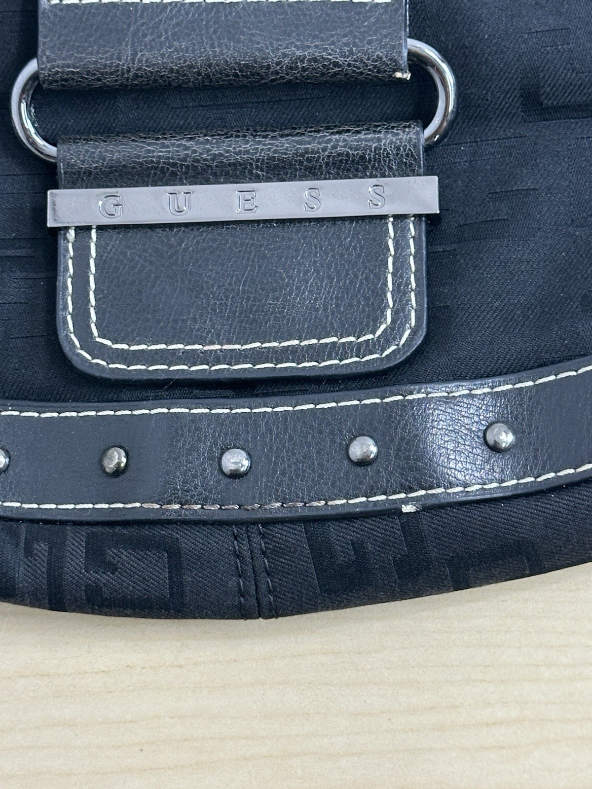 GUESS Vintage Black Logo Shoulder Bag Studded Buckle Magnetic Close Silver