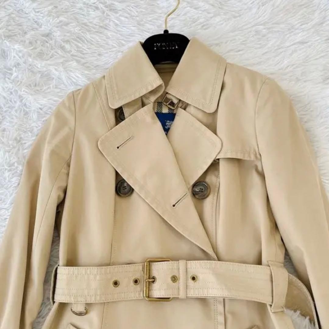 Burberry trench coat removable