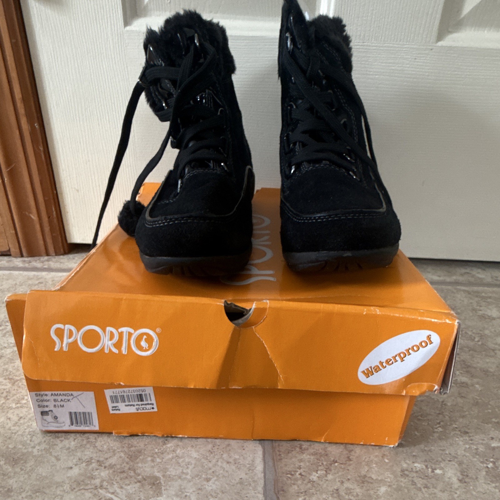 Sporto Amanda Waterproof Faux Fur Trim Black Lace-Up Ankle Bootie 8.5