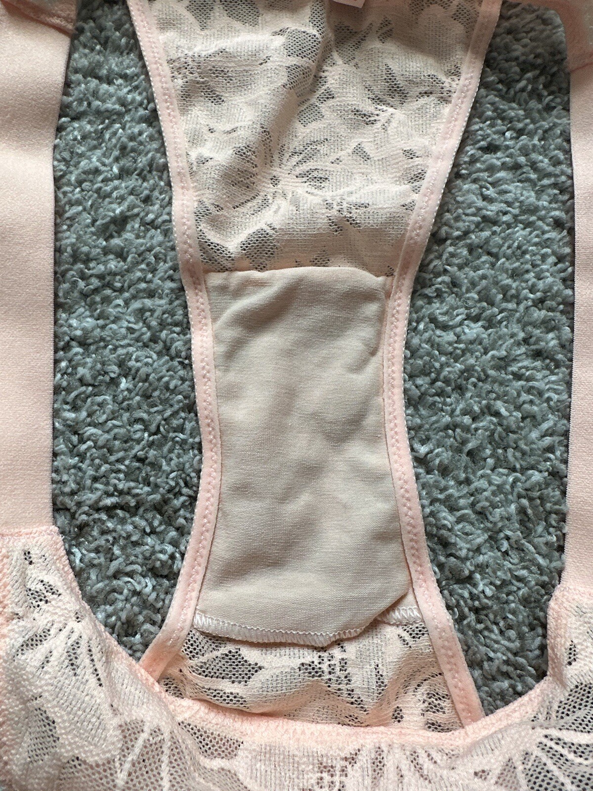 PINK Victoria’s Secret Itsy/Mini Panty Peach Large NWT