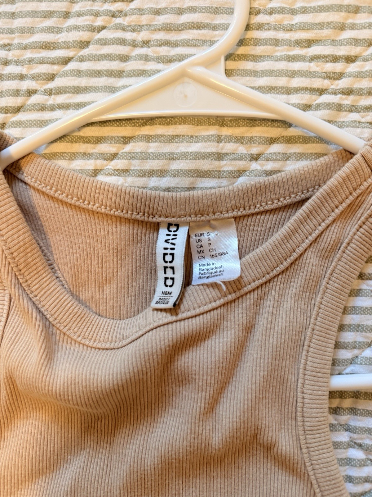 H&M Divided Tank Womens S Beige Ribbed Knit Racerback Cropped Pullover