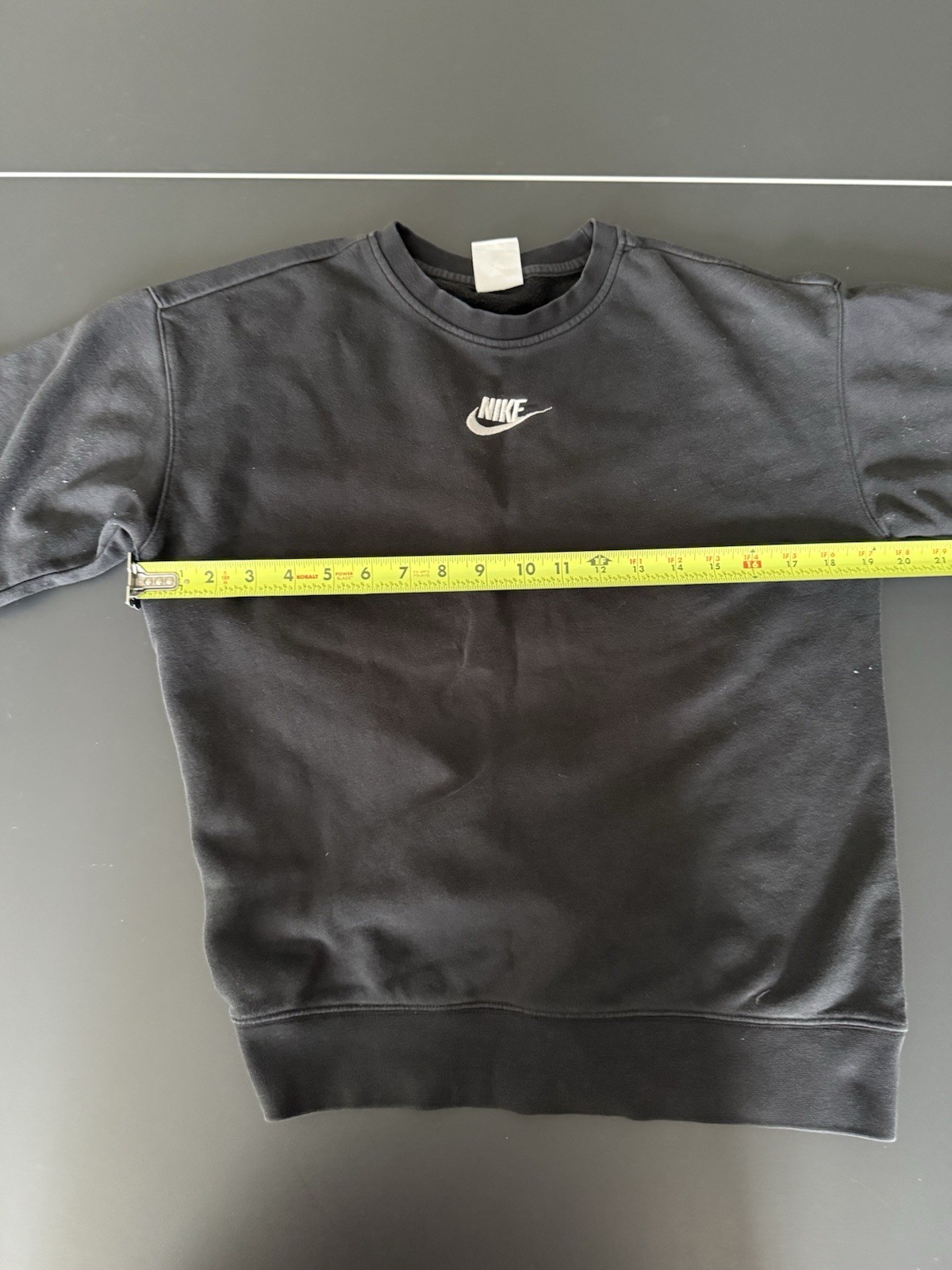 Nike Kids L Black Fleece Crewneck Pullover Sweatshirt Logo Long Sleeve