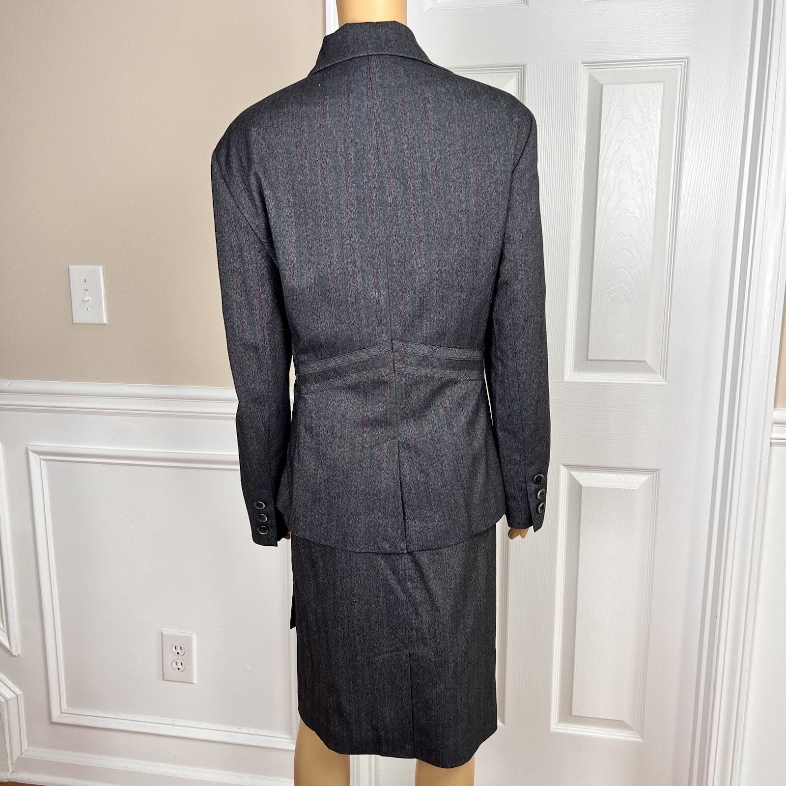 Larry Levine Polyester Rayon Stretch Skirt Suit Size 18 Charcoal Gray 2PC New