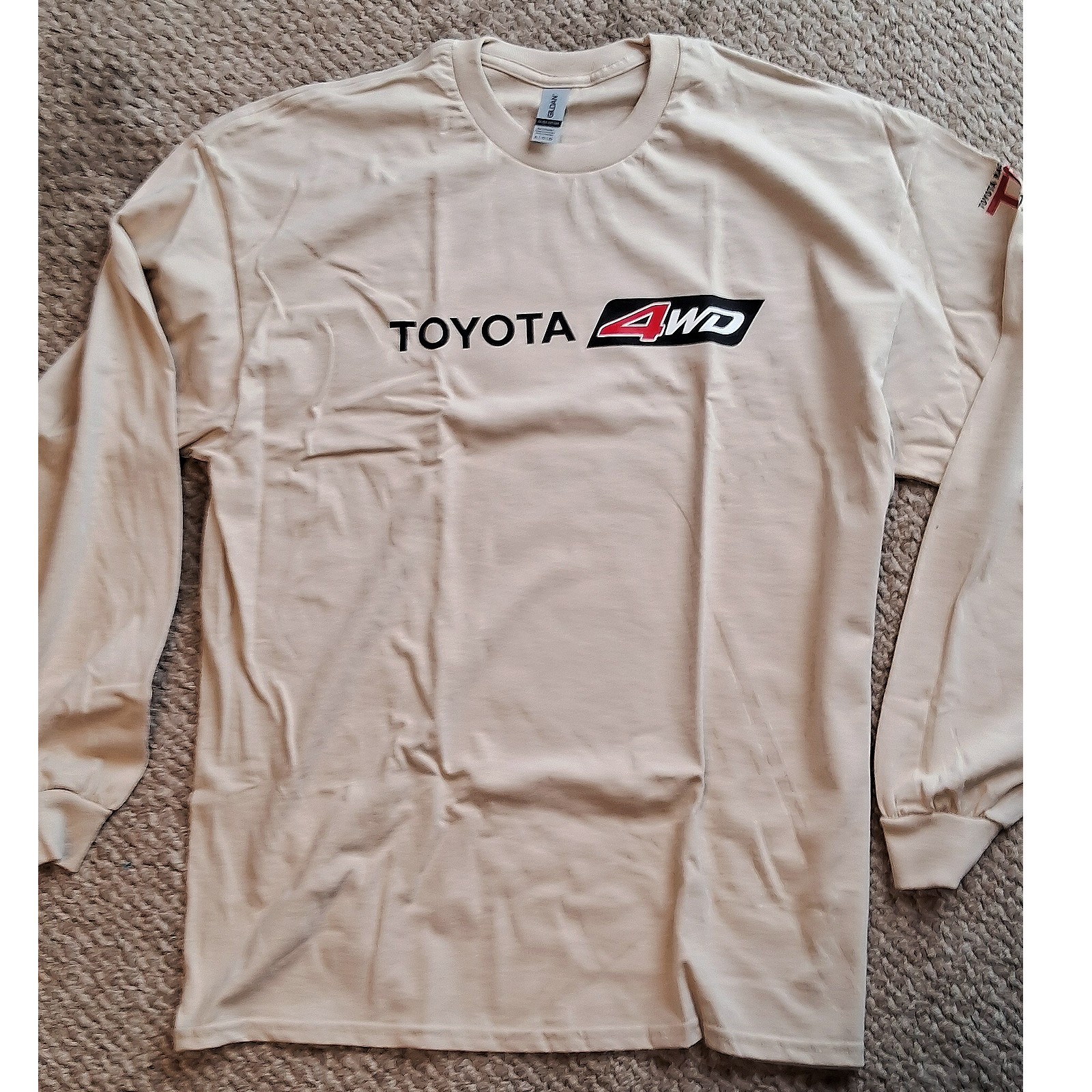 Toyota Long Sleeve T-shirt Pre-Owned Excellent Condition Size L, XL, 2XL