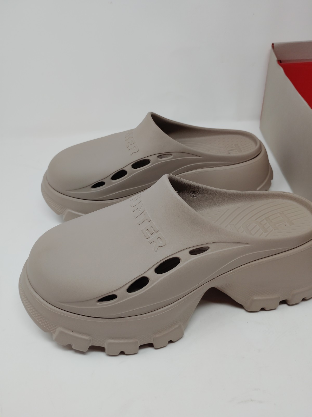 Hunter Bryce Platform Clogs Women’s Size 9 Light Natural Mules Shoes Sandals