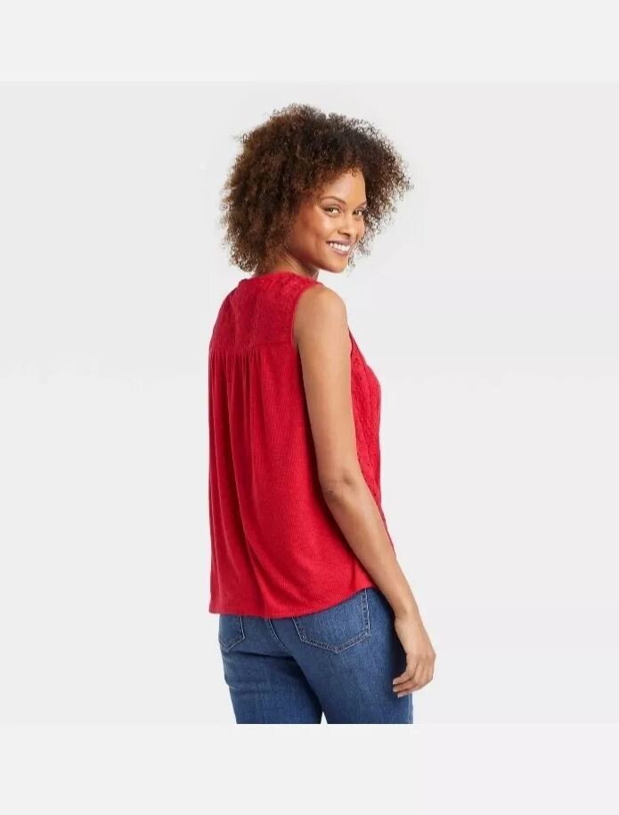 NWT Knox Rose Summer Top Rebel Red Eyelet Lace Rib Knit Boho Tassel Detail