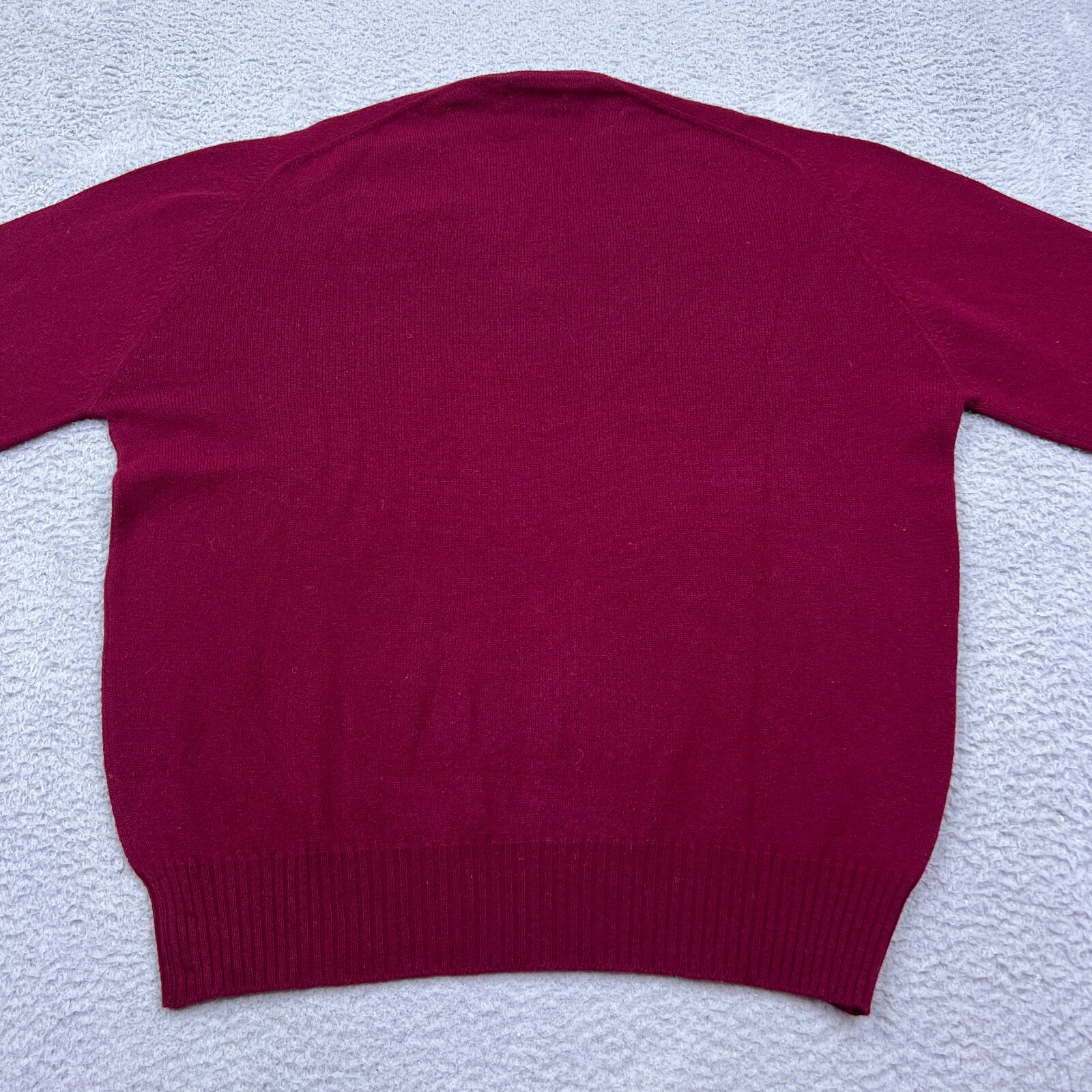 VTG Jack Henry Sweater 100% Pure Lambswool V-Neck Pullover Crimson XL Scotland