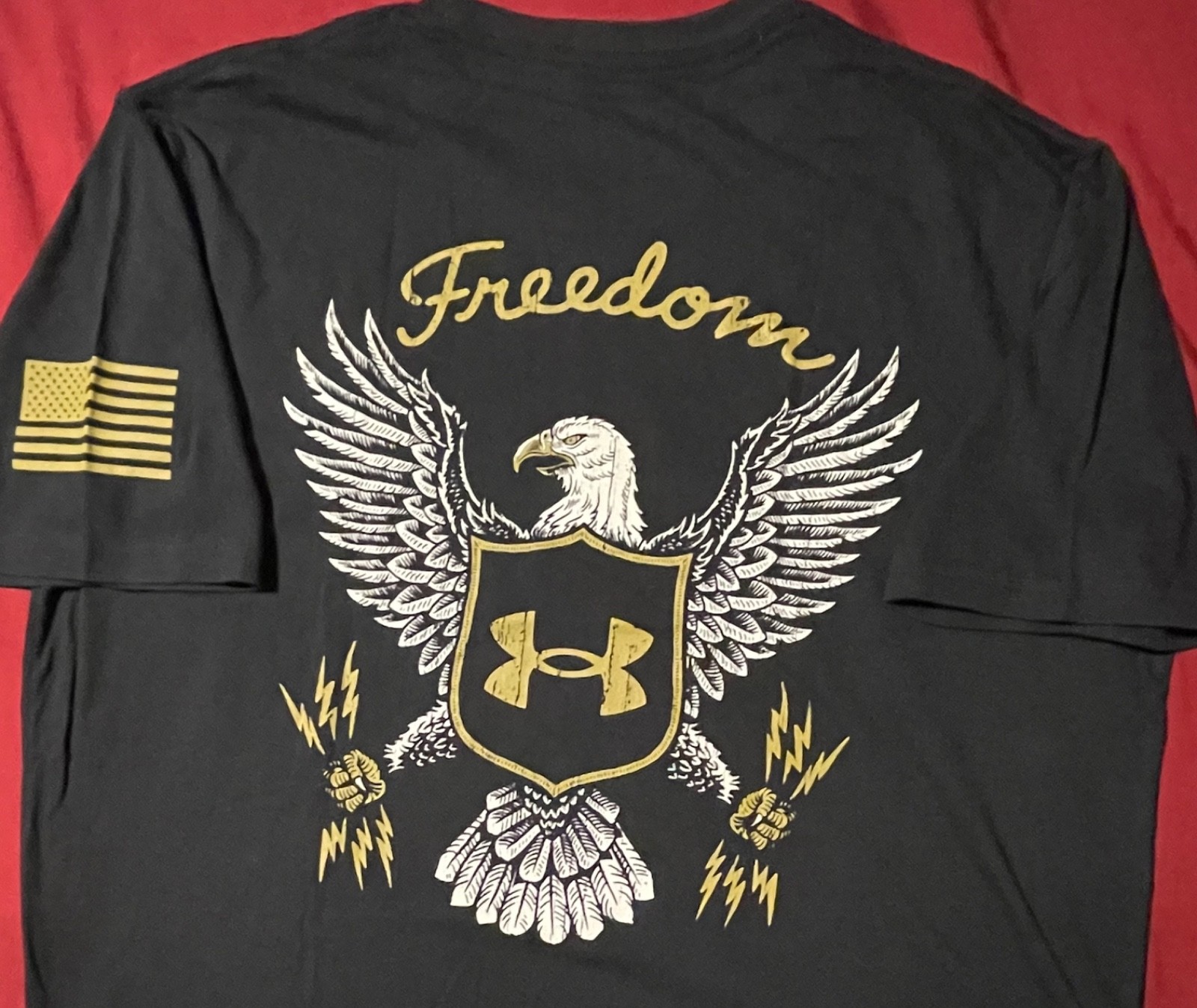 Under Armour NEW MENS XL X-LARGE UA Freedom Eagle Patch BLACK T-Shirt 1326848