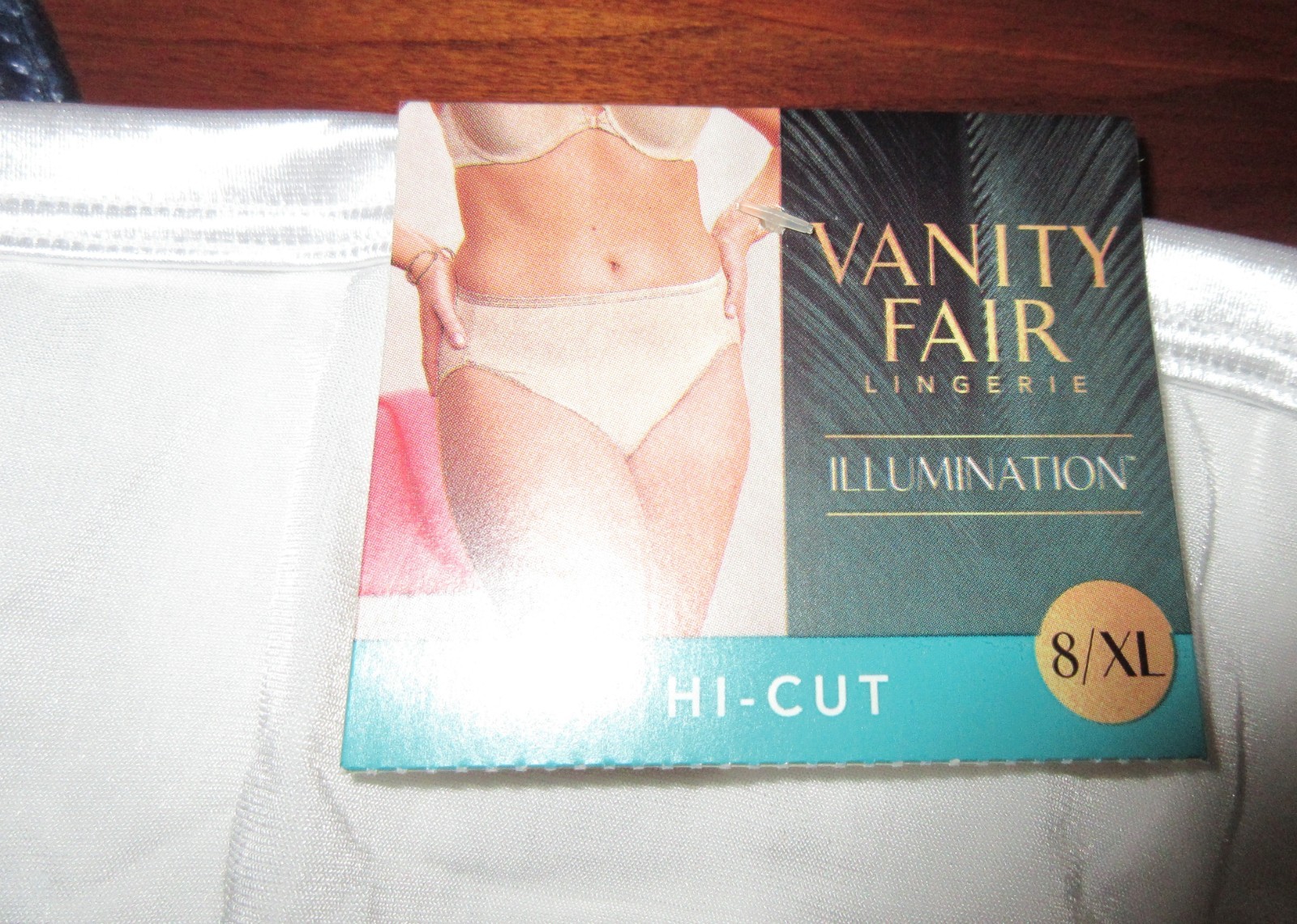 1 PR vtg VANITY FAIR 13108 nylon stretch WHITE sleek MEGA HI LEG panties 8/XL