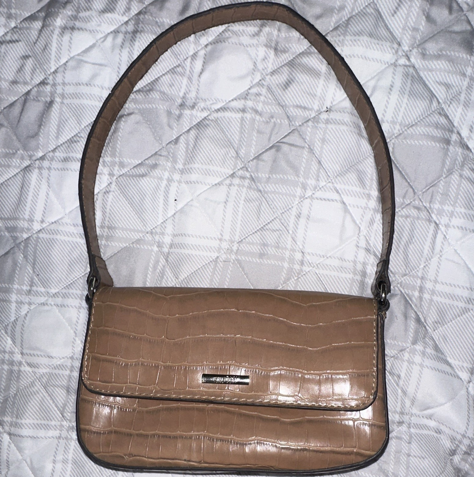 Nine West Tan Croc Embossed Shoulder Bag, Magnetic Closure, Silver Hardware
