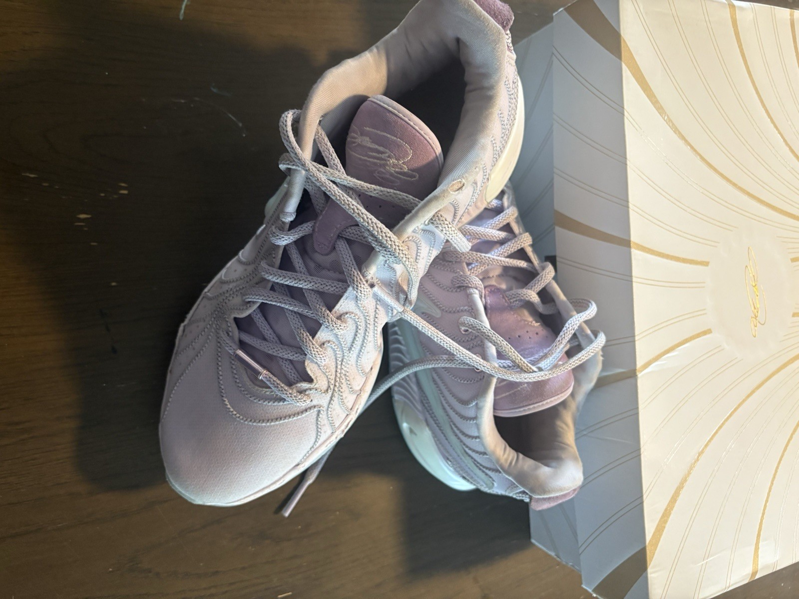 Nike LeBron 21 Serenity Men’s Low Top Basketball Sneaker Purple HF5353-500