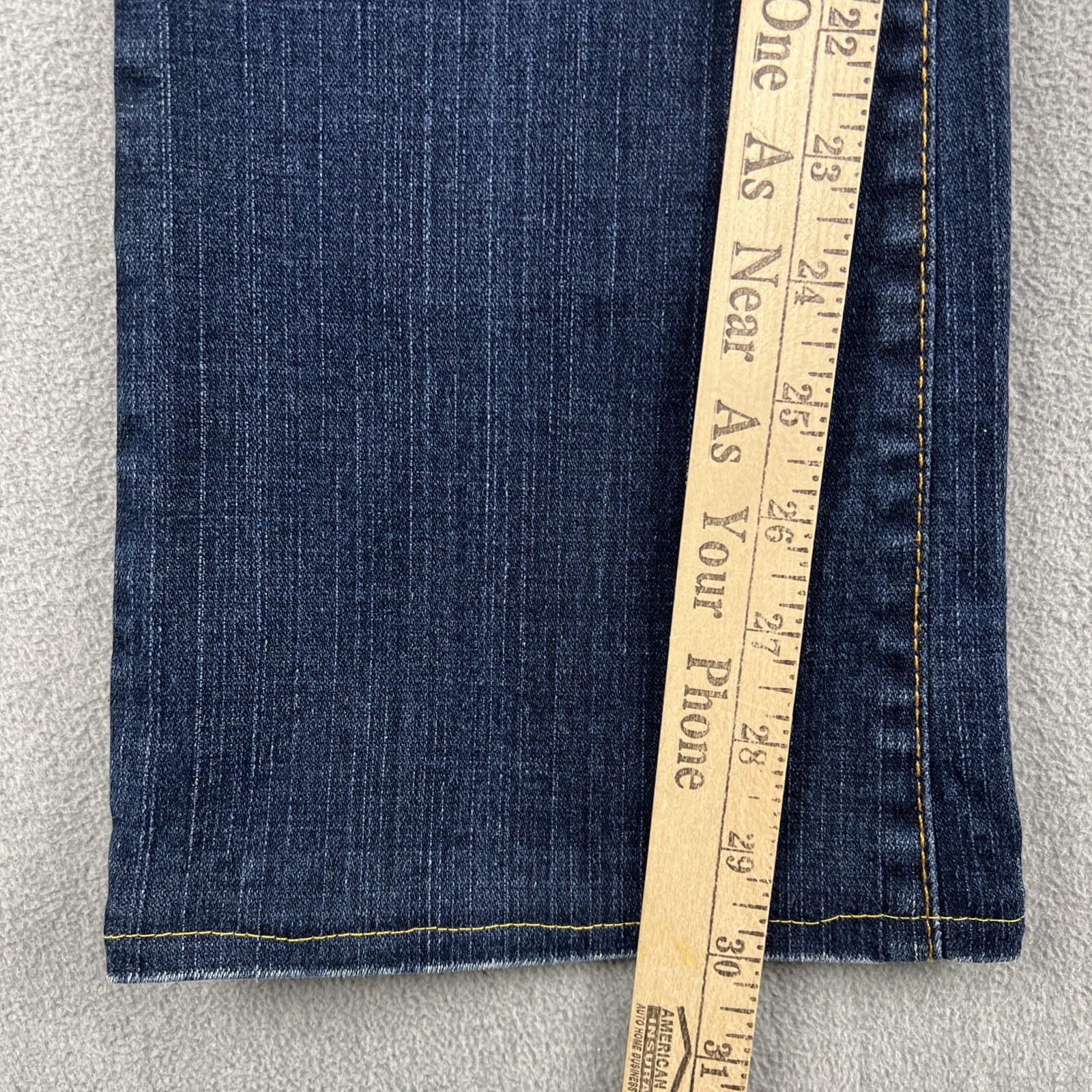 True Religion Becky Jeans Women’s 26 (28×30*) Bootcut Low Rise Flap Pockets USA