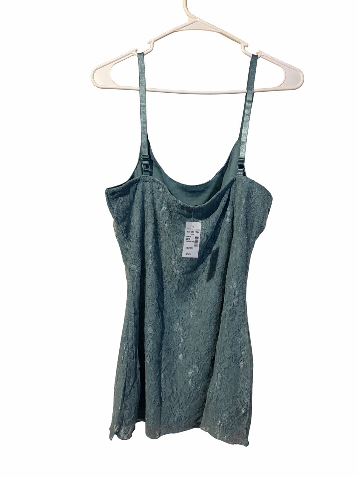 🩵 Turquoise Floral Lace Cami Top | Size M | NWT 🩵