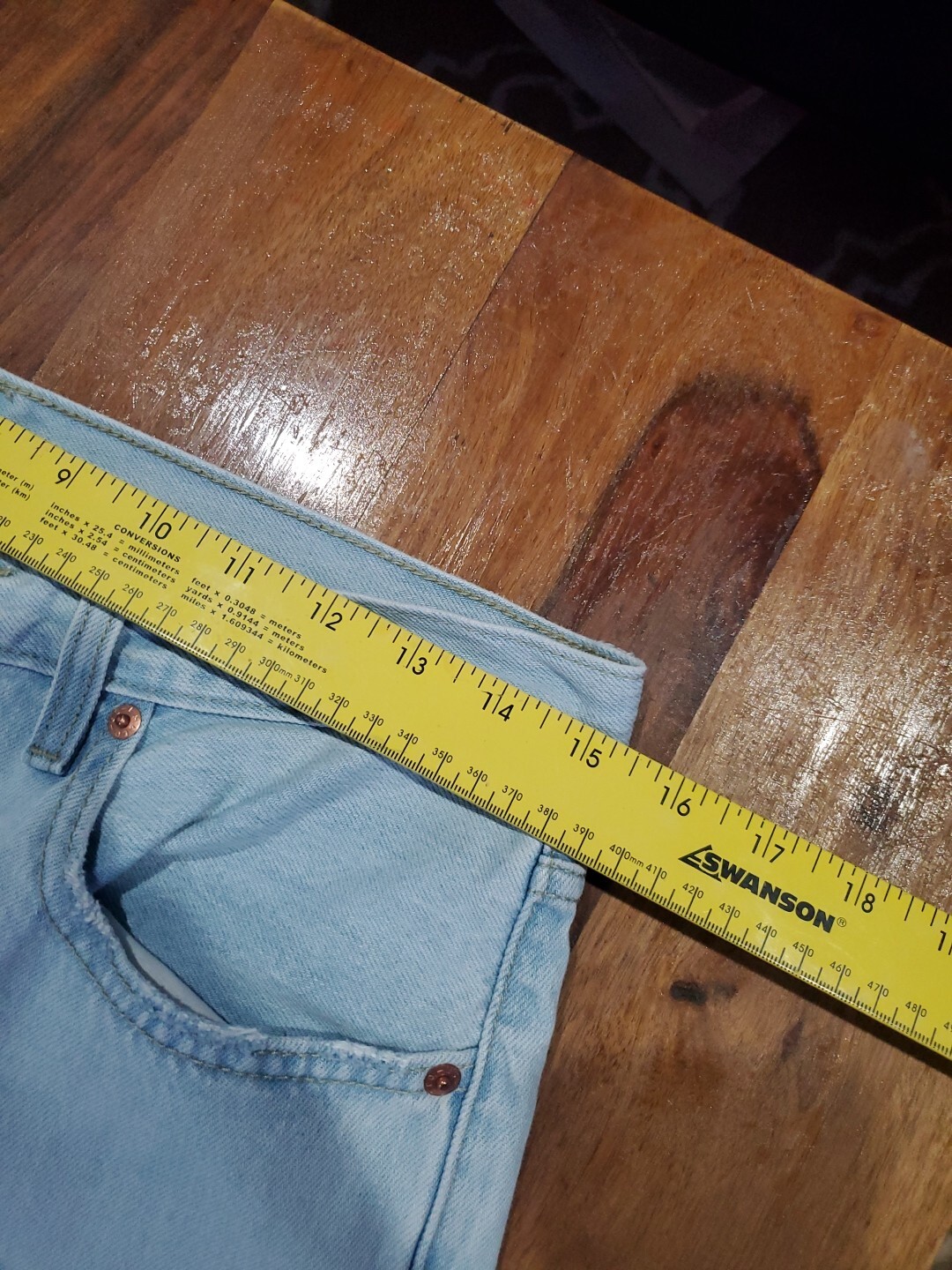 Levi’s Low Pro Straight Jeans Women’s 28 Actual 30×28 Distressed Light Wash…