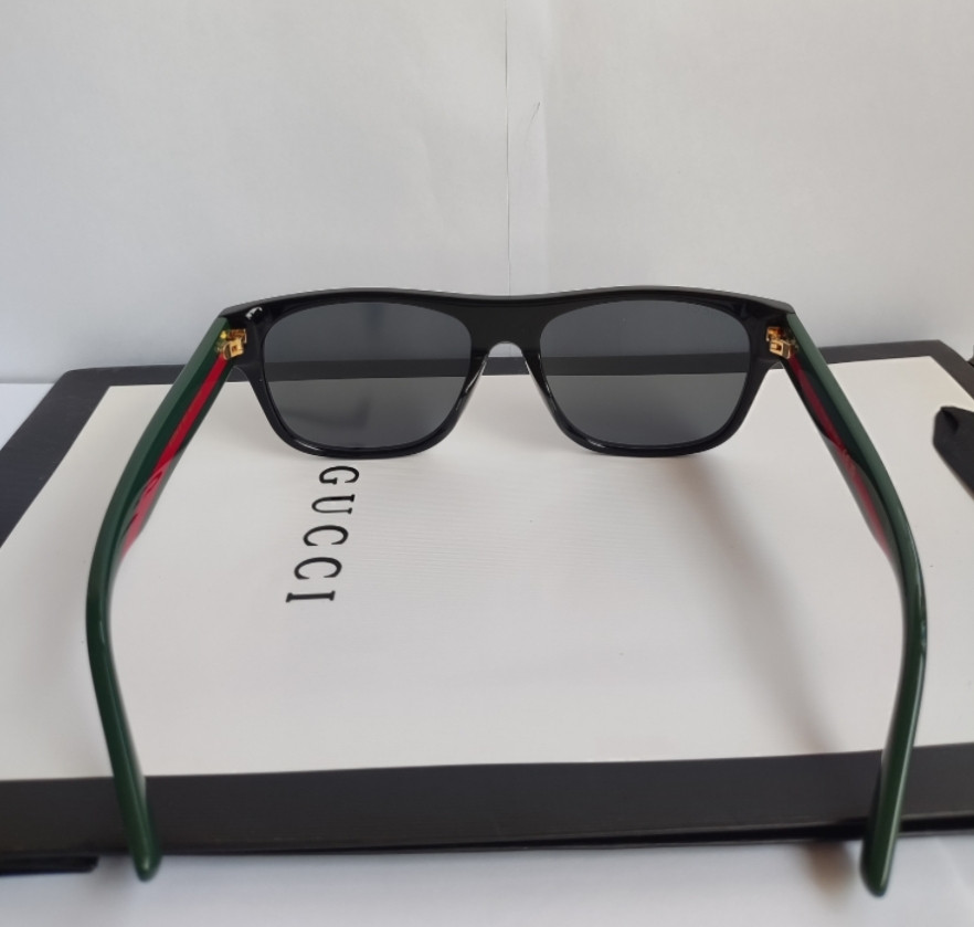 Authentic Gucci GG0340S BLACK FRONT BLACK/GREEN/RED STRIPE Gray LENS Sunglasses