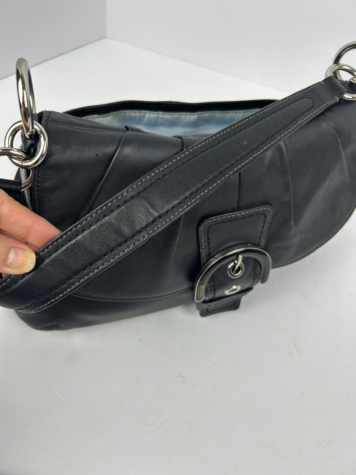 Coach Vintage Black Pleated Soho Y2K Soft Leather w/Buckle Shoulder Bag Flap