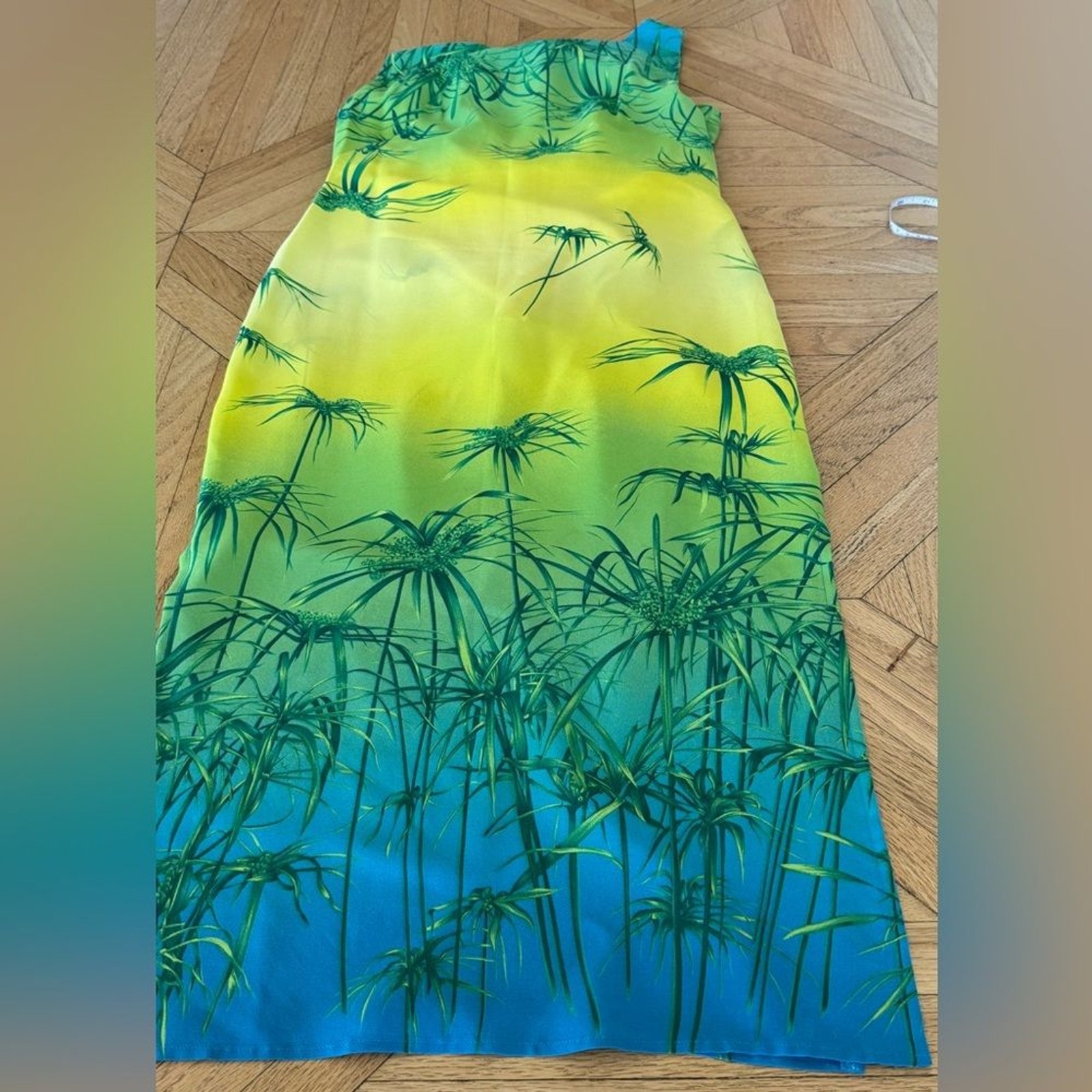 Escada Silk Palm Print Ombré Dress 🏝️