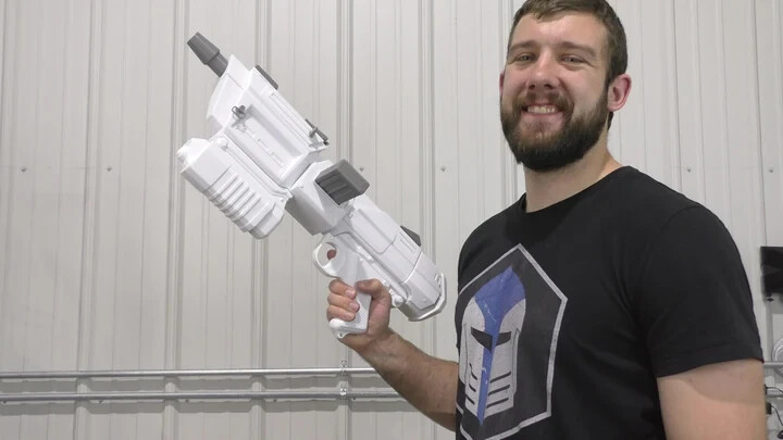 Star Wars DC-17M Republic Commando Blaster- DIY