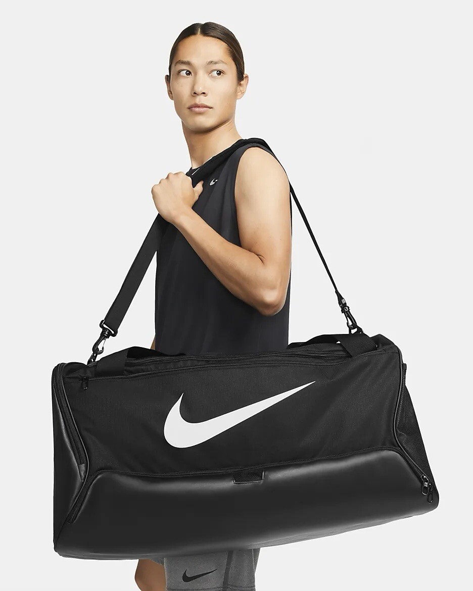 Nike Brasilia LARGE Duffle Bag DO9193-010 Color BLACK 28” Length UNOPENED pack