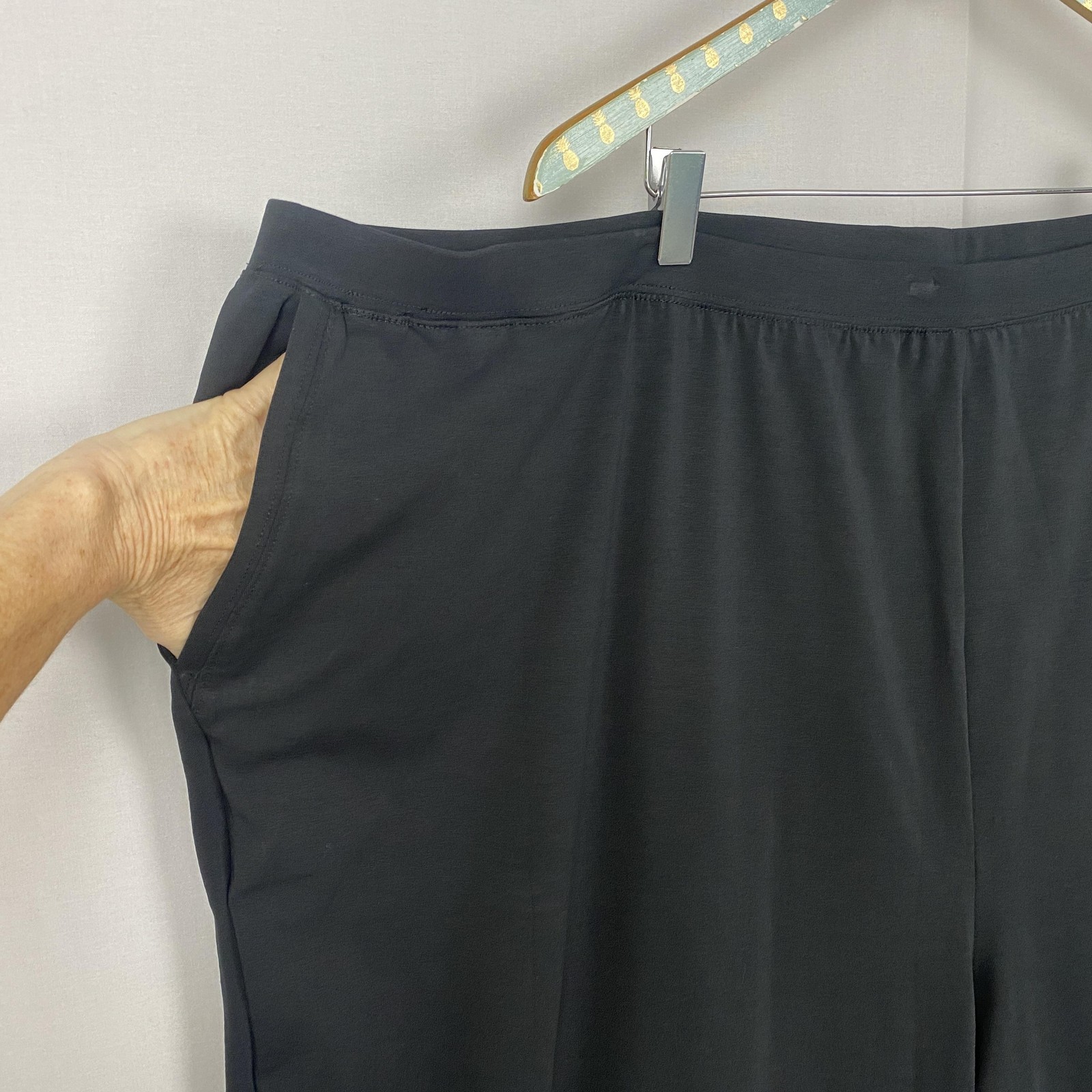 Catherines Pants Womens 5X Black Suprema Collection Pull On Pockets Knit 54×30