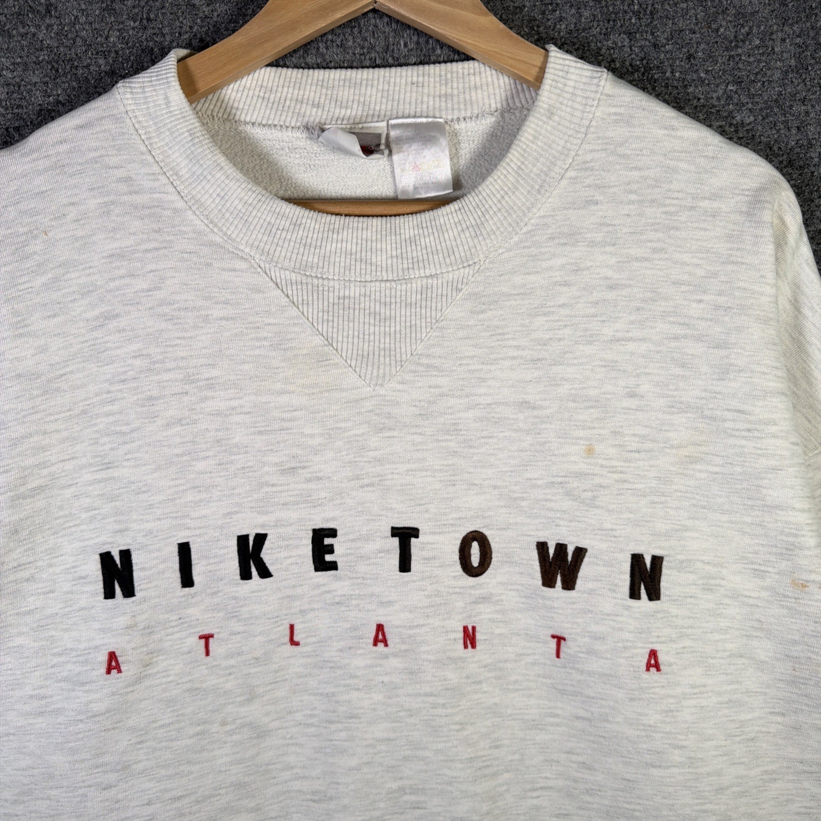 Vintage Nike Sweatshirt 2XL Gray 90s Nike Town Atlanta Rare Baggy ACG Sports