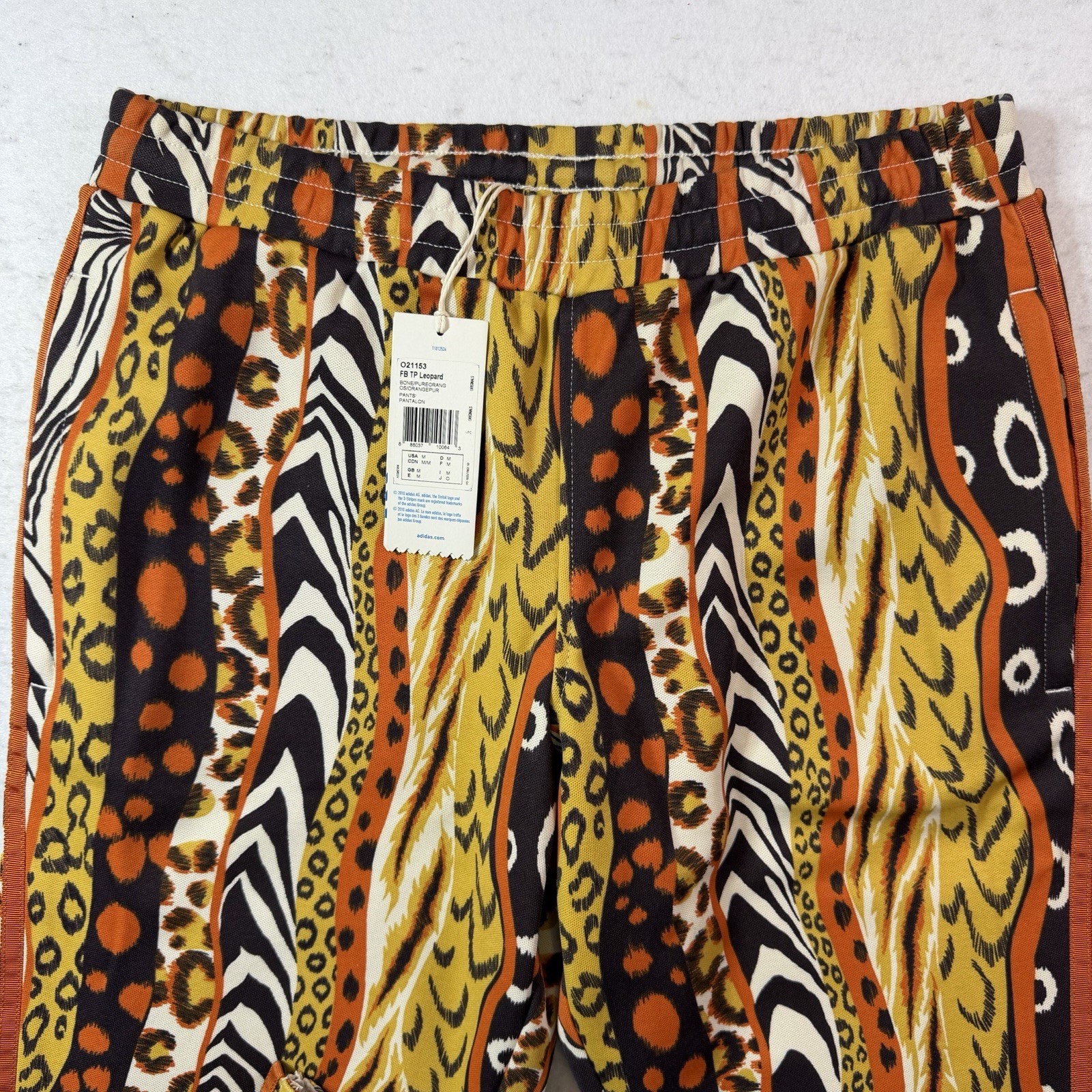 Adidas Jeremy Scott JS Leopard FB TP Animal Track Pants O21153 Size Medium New
