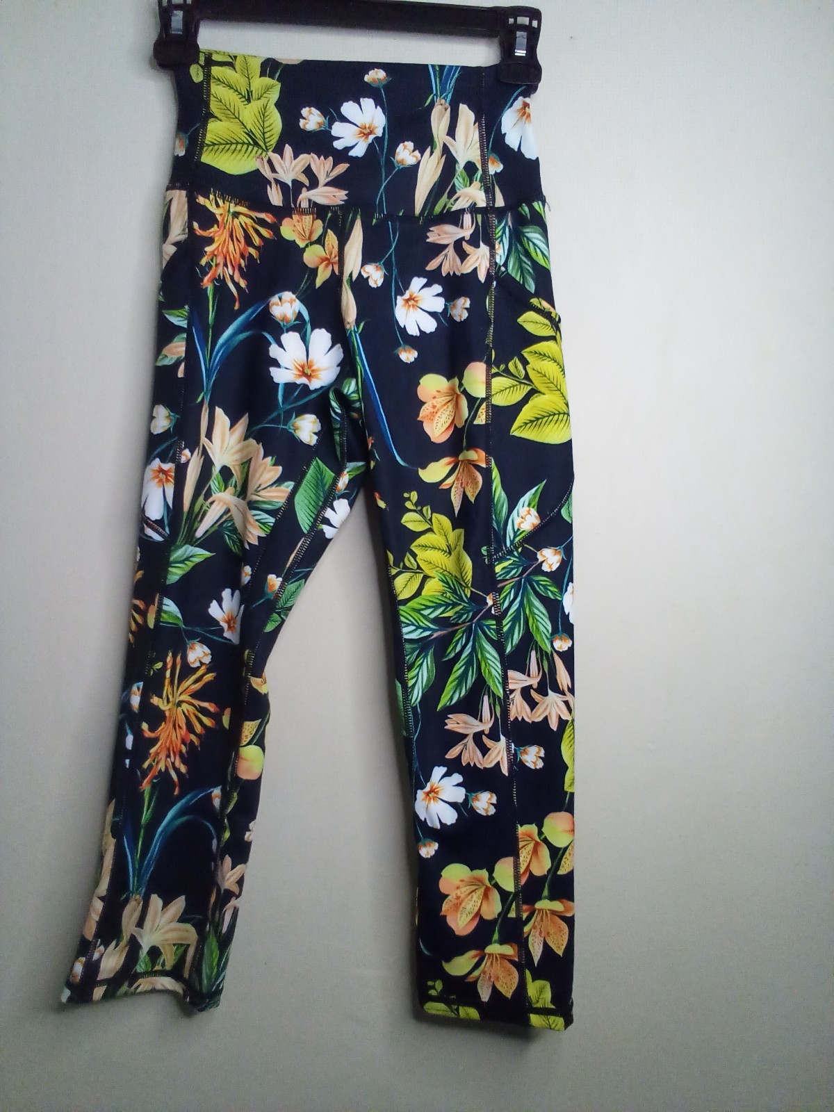 Ododos Leggings Women XS Cropped Pocket Floral Tropical Colorful