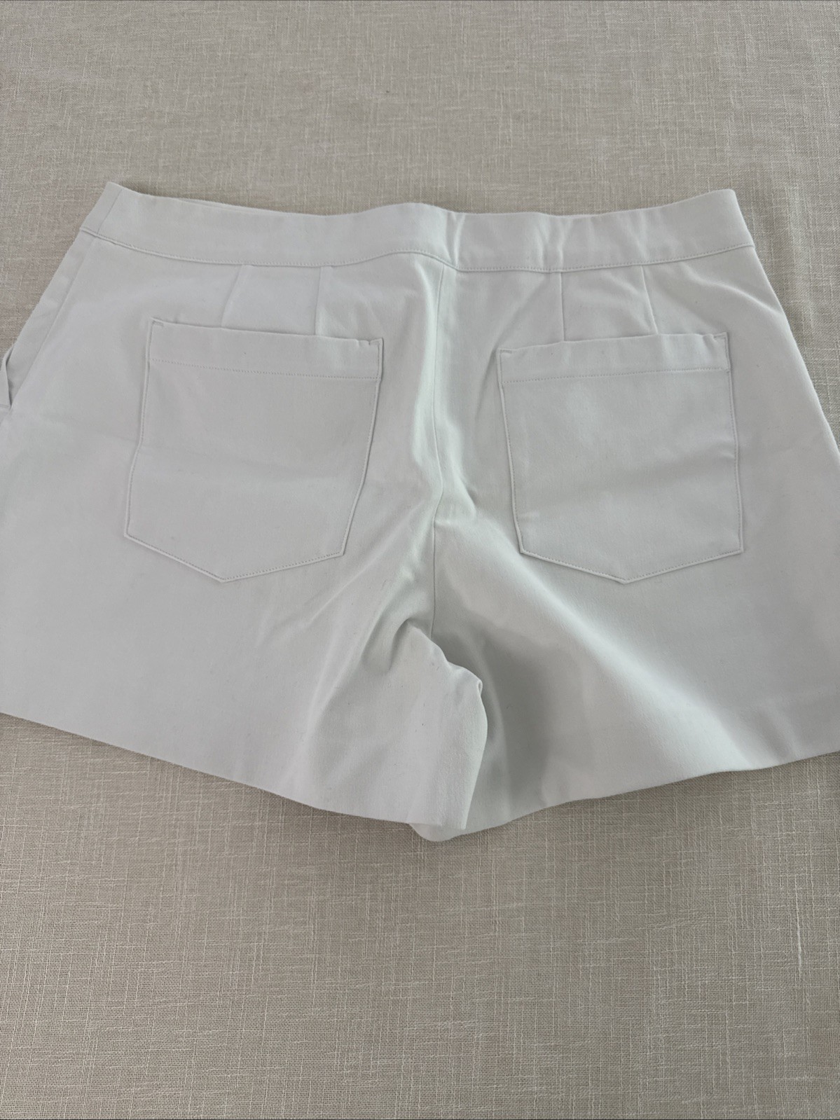 Spanx High Waisted Shorts Womens XL White Lined Stretch High Rise Outdoor Beach