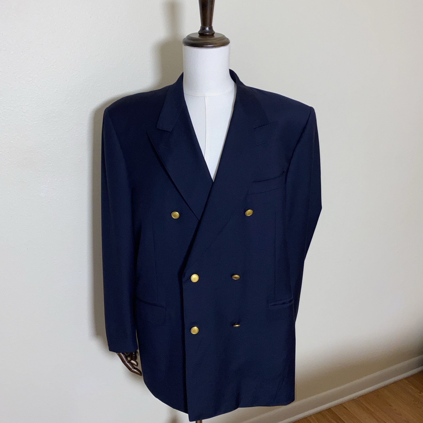 Vintage Canali Men’s EU58/US48L Navy Double Breasted Blazer Gold Buttons Italy