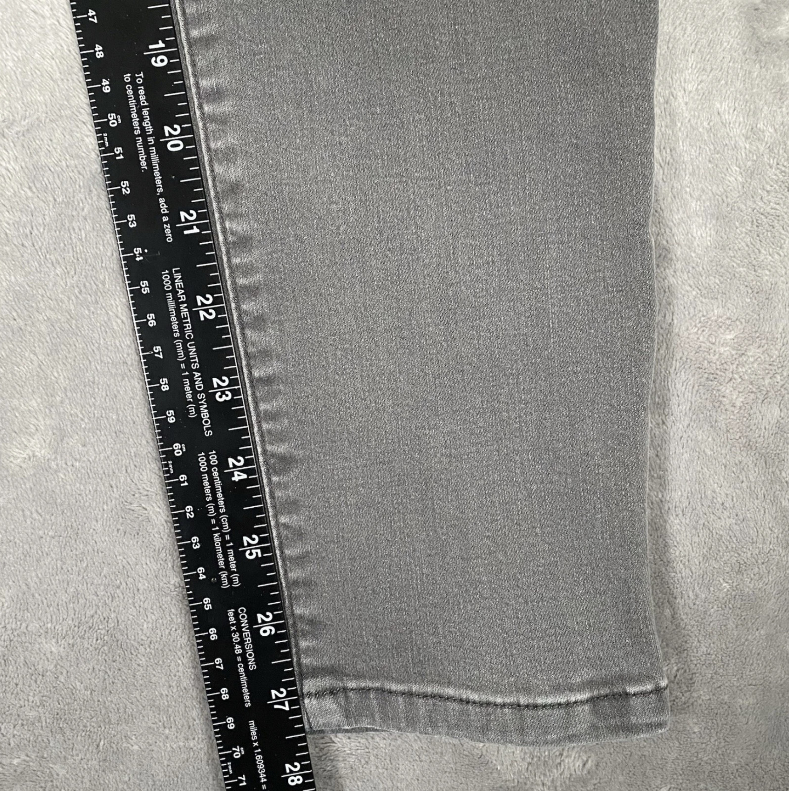 Democracy Jeans Womens 14 Gray Ab Solution Elastic Waist Ankle Lenght Distressed