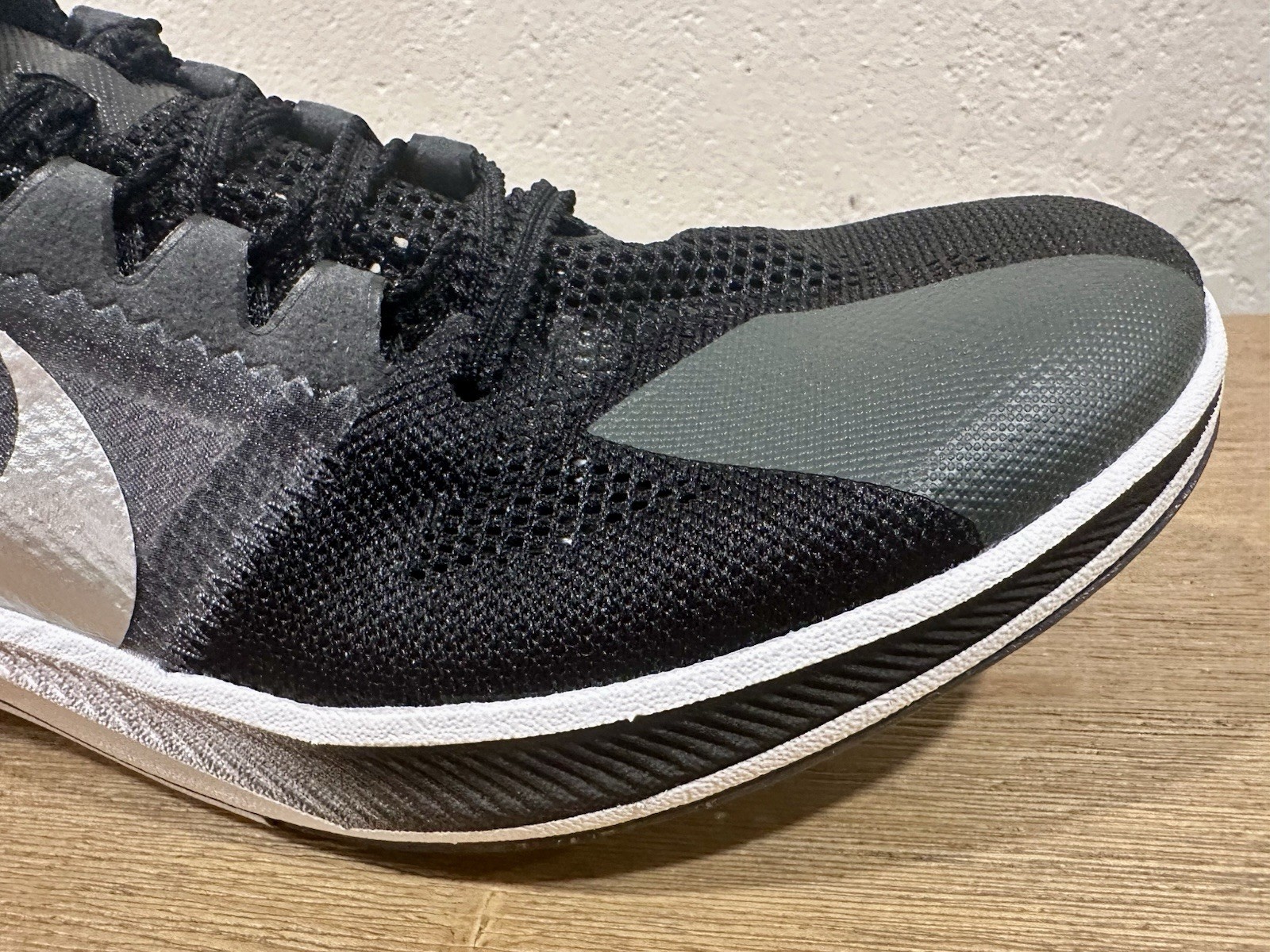 Nike ZoomX Dragonfly XC Spikes Men’s 11 Black Metallic Silver New DX7992
