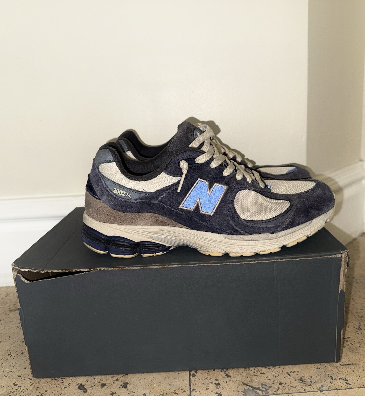 New Balance M2002RG US Men’s Size 9