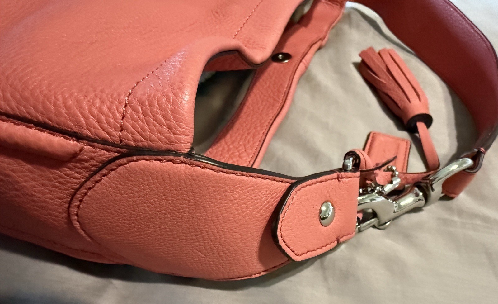 Authentic Coach Avery Pebbled Leather Hobo Bag, F23309, Coral/Sienna, Pre-Owned