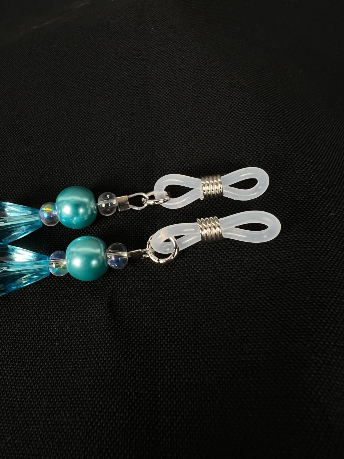 Handmade Eyeglass Chain: Crystal Glass Beads, Teal, Green, Blue, Sea Glass Look