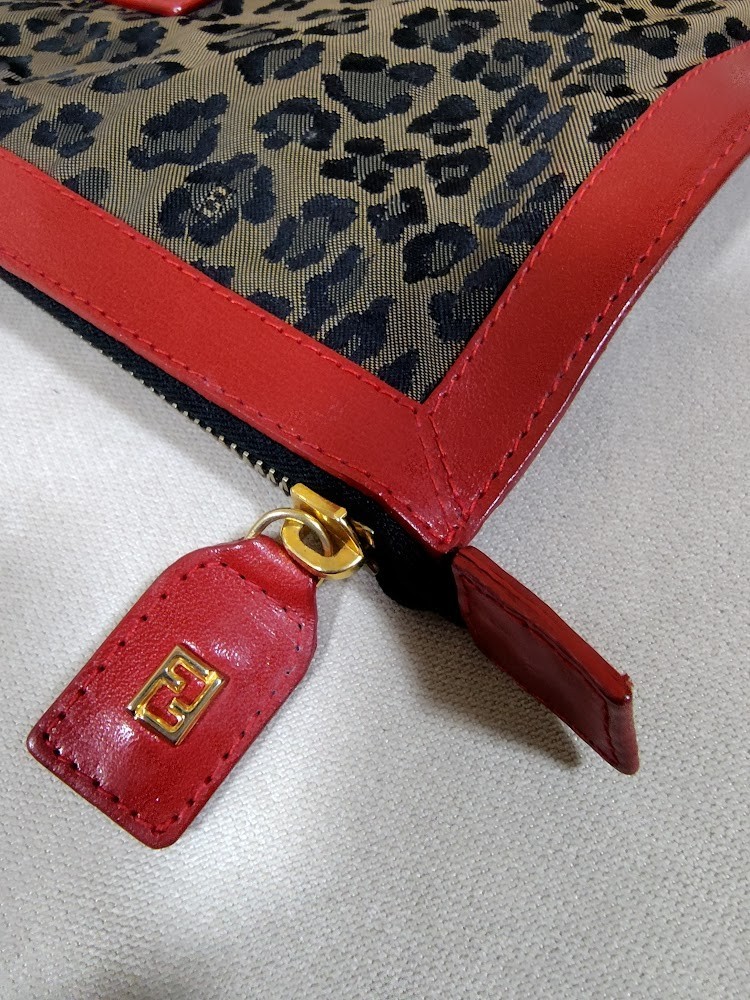 Fendi Clutch Bag Purse Leopard Leather Nylon Authentic 398T0359