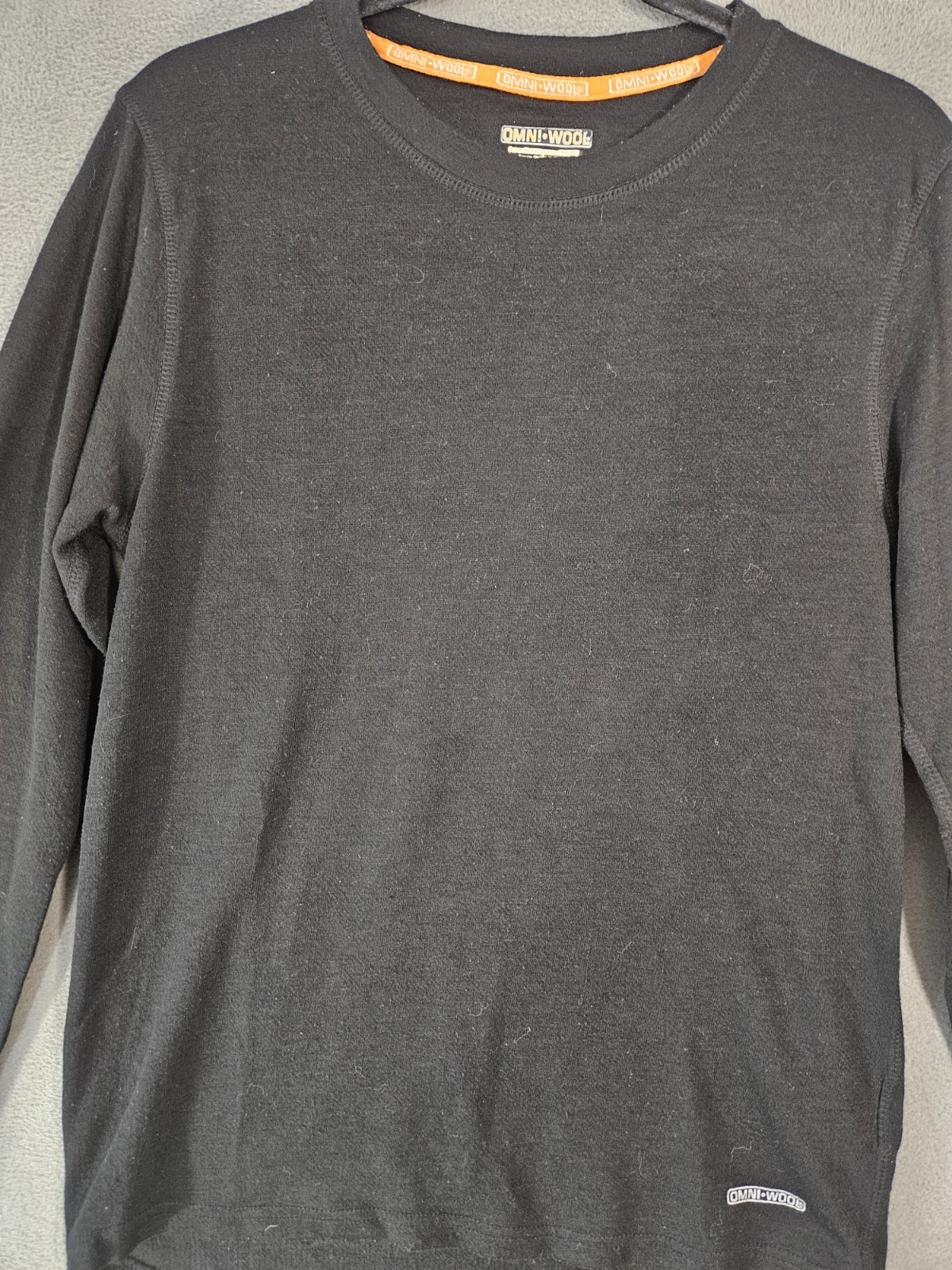 Omni Wool Shirt Mens Medium Base Layer Long Sleeve Crew Neck Outdoor Hike Black