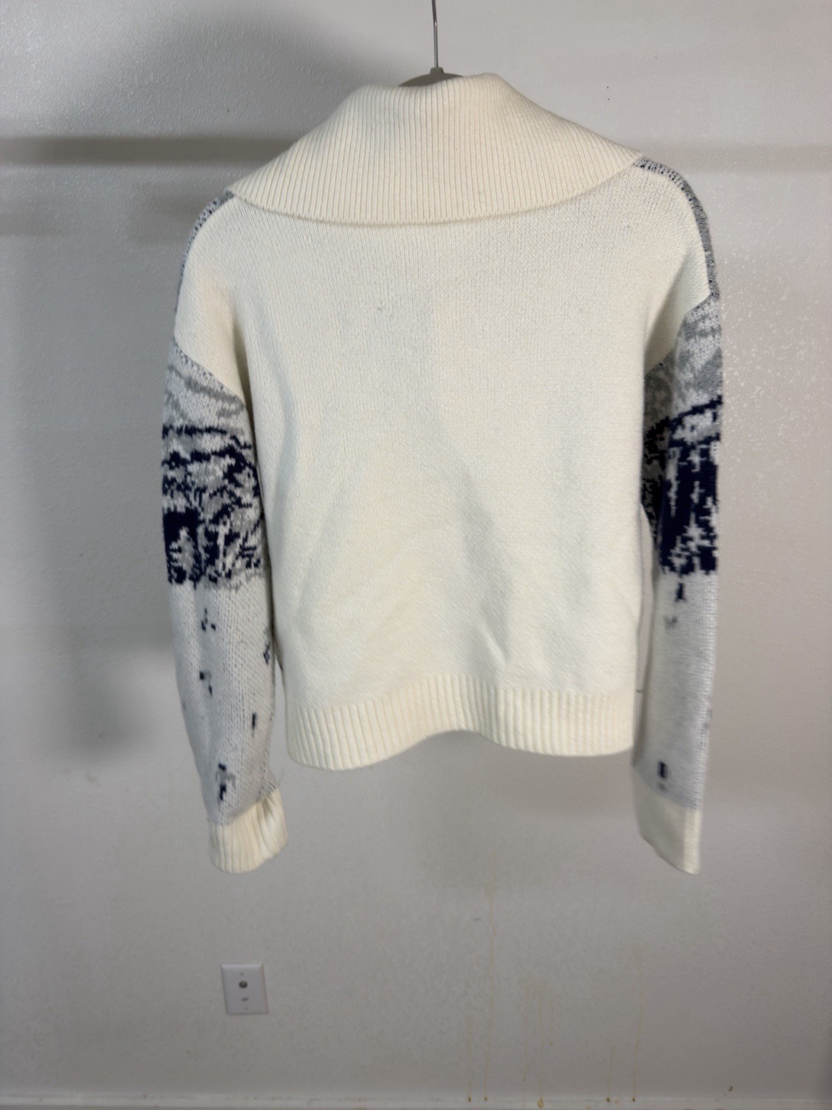 universal fable sweater All Sizes XXS, XS, S, M, L, XL