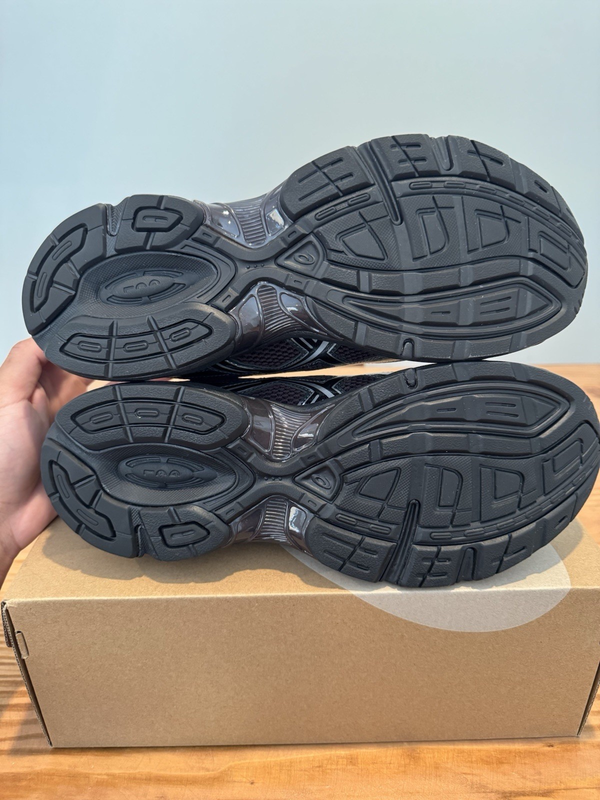 Size 11.5 – ASICS Gel 1130 Black Pure Silver