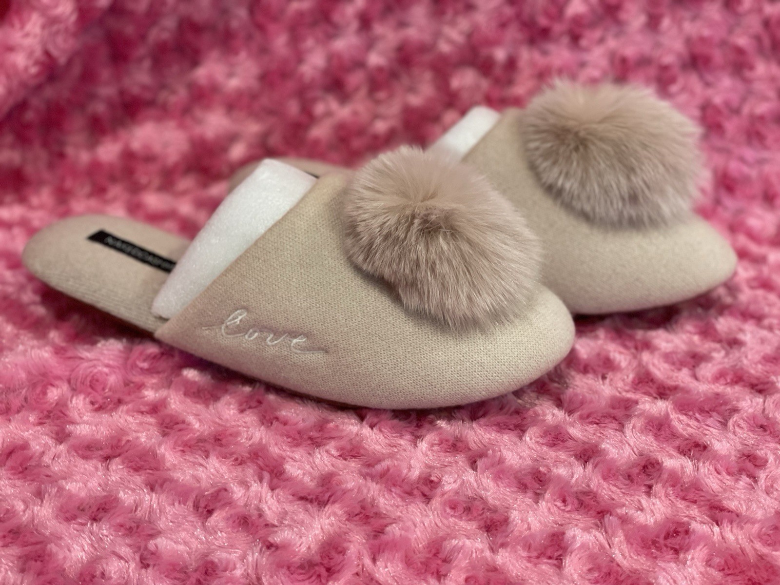 New! Naked Cashmere Love Slippers 100% Cashmere w/Fox Fur Sz L/XL 9-10 🥰