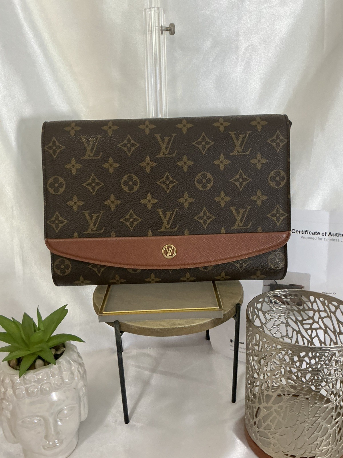 LOUIS VUITTON Monogram Bordeaux Shoulder Bag with COA Preloved Good 👜