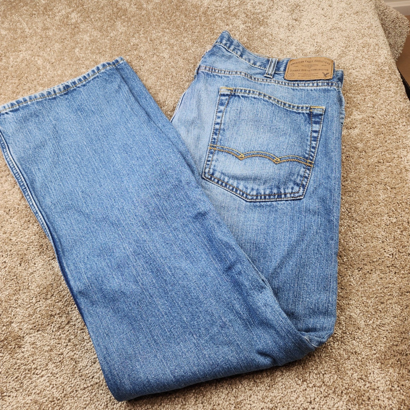 American Eagle Outfitters Mens Original Straight Blue Jeans 38×32 Medium Wash
