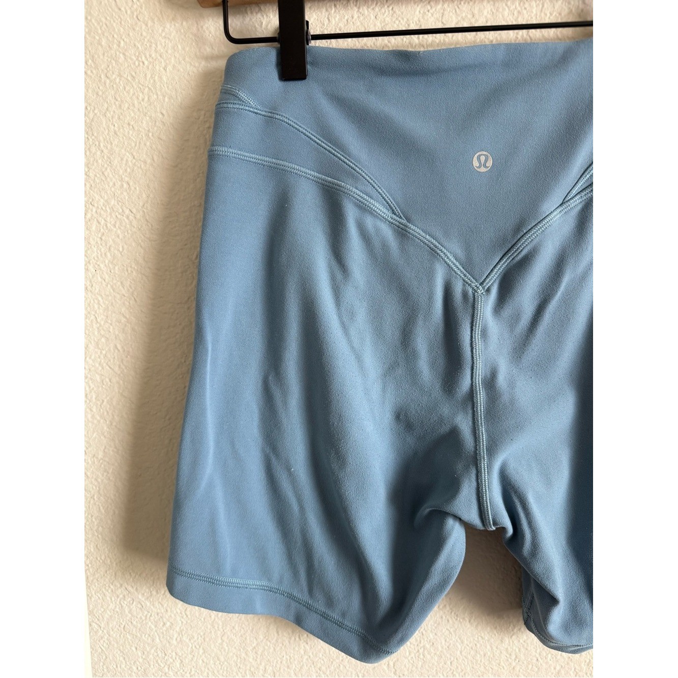 Lululemon Align Curve Seam High Rise 6″ Shorts Utility Blue LW7CQ4S Size 8