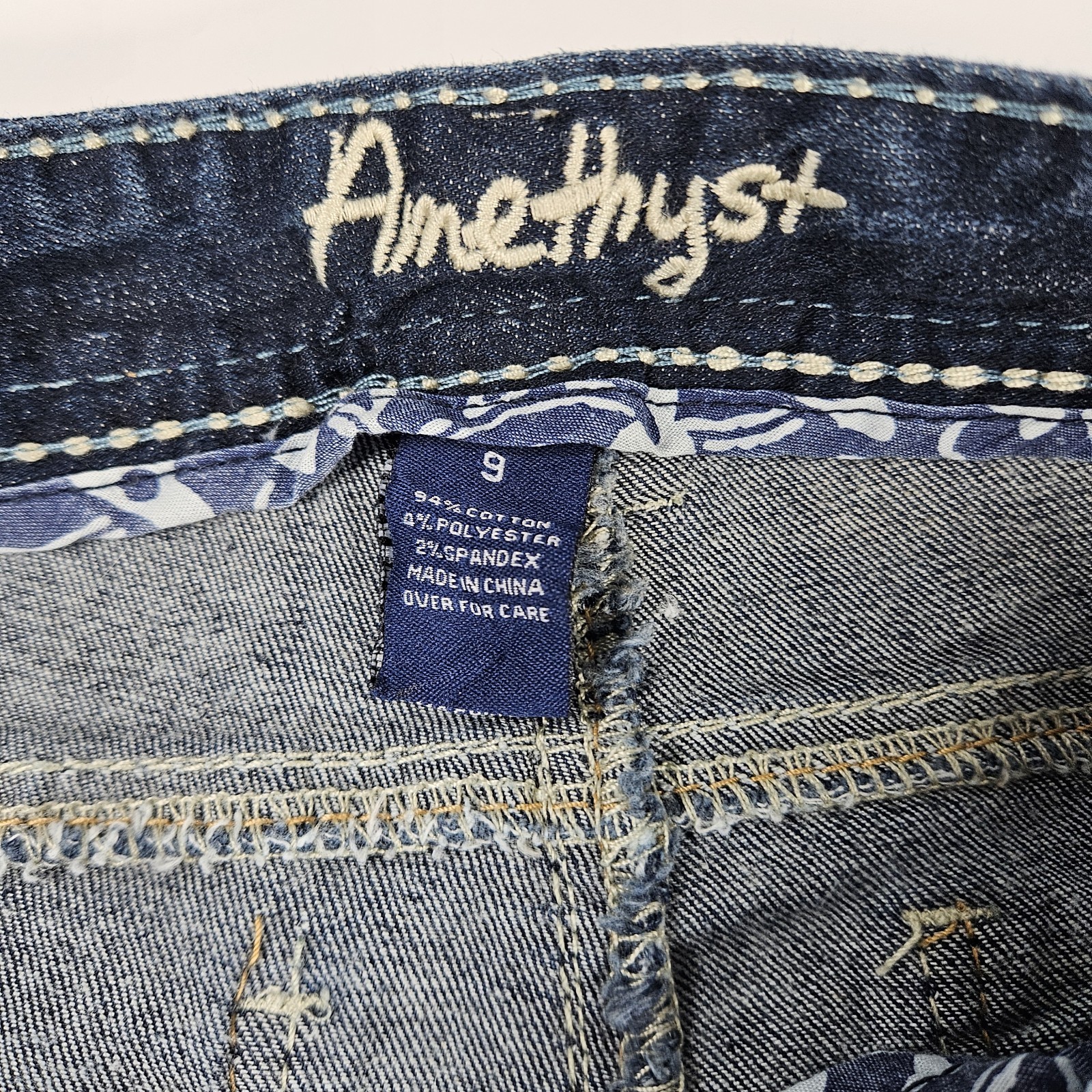 Amethyst Jeans Women’s Size 9 Low-Rise Bootcut Denim Blue