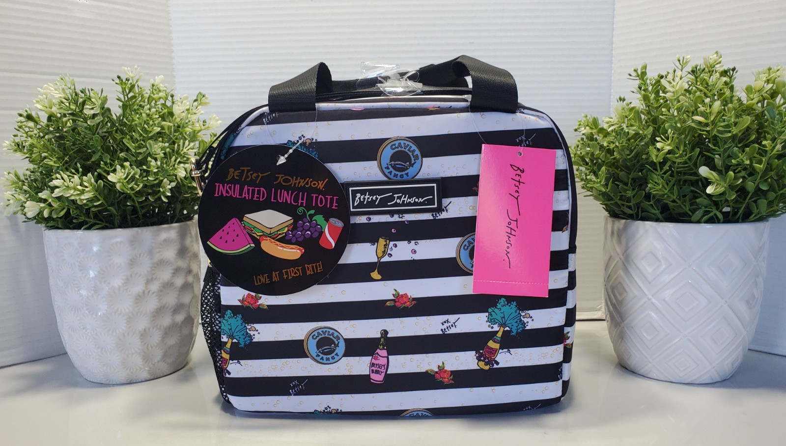 Betsey Johnson TBJ-1308 Striped Wine & Caviar Insulated Domed Lunch Tote 🍷 New