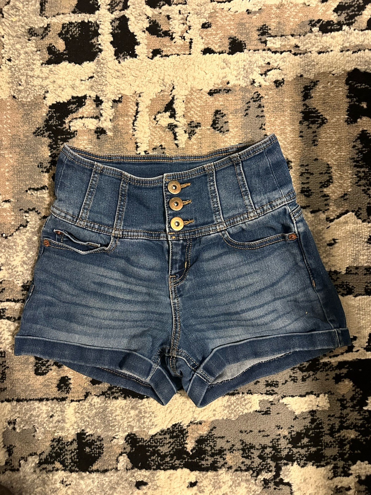 NOBO No Boundaries Super High Rise Curvy Mom Jean Shorts With Cuff Sz 5