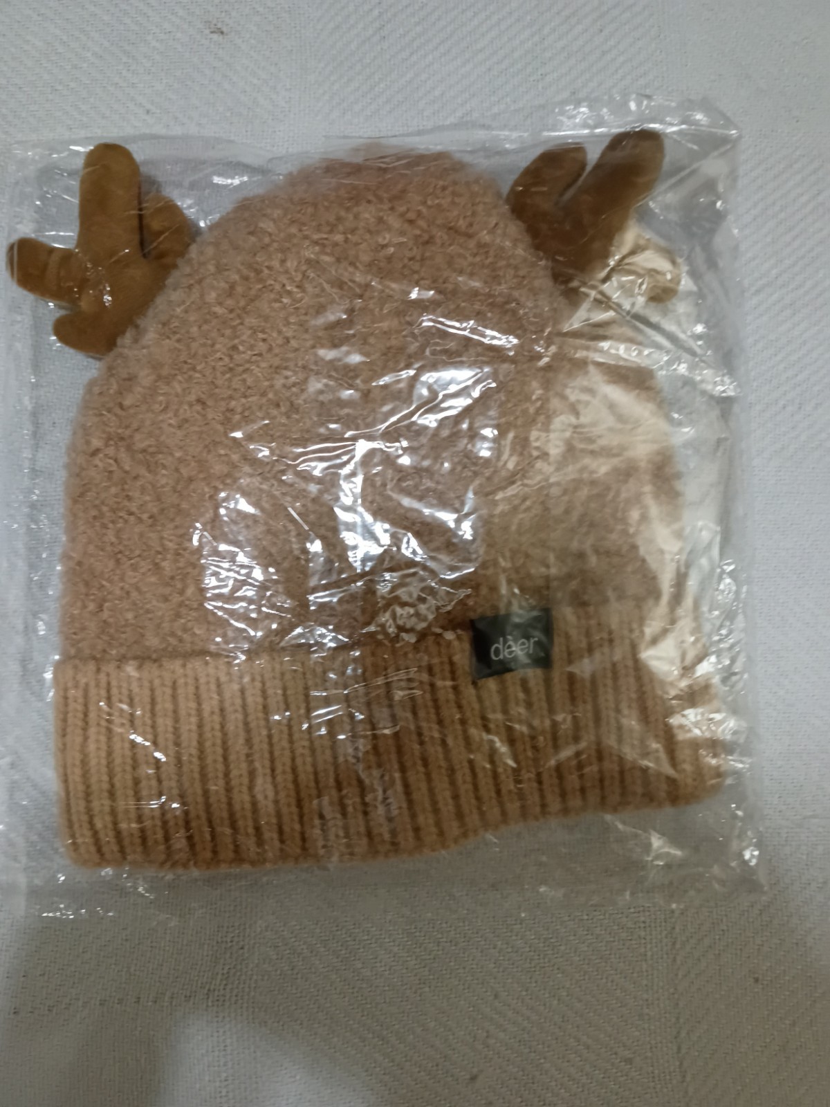 Cozy Knitted Deer Beanie Hat With Baby Antlers. NEW!cOOL !COZY WARM!
