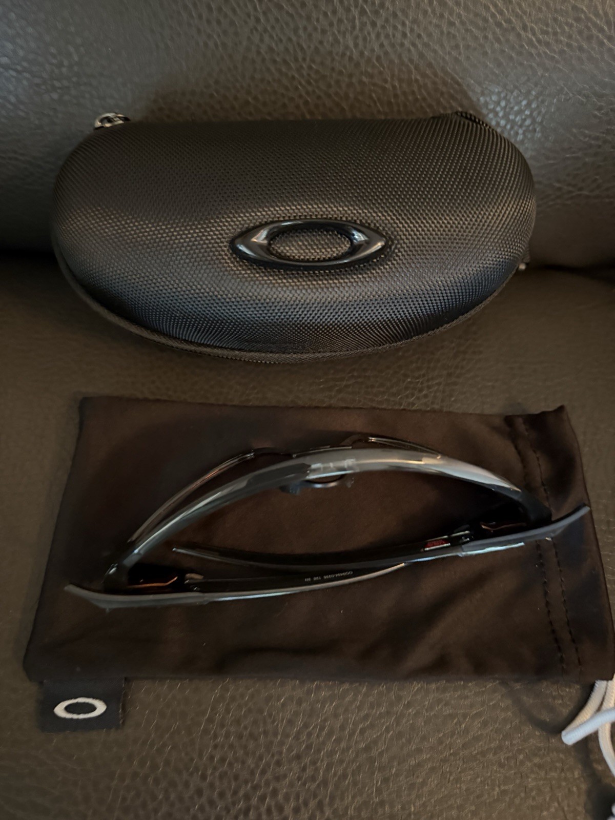 Oakley Latch Panel – NEVER WORN BRAND NEW NO TAGs With Case