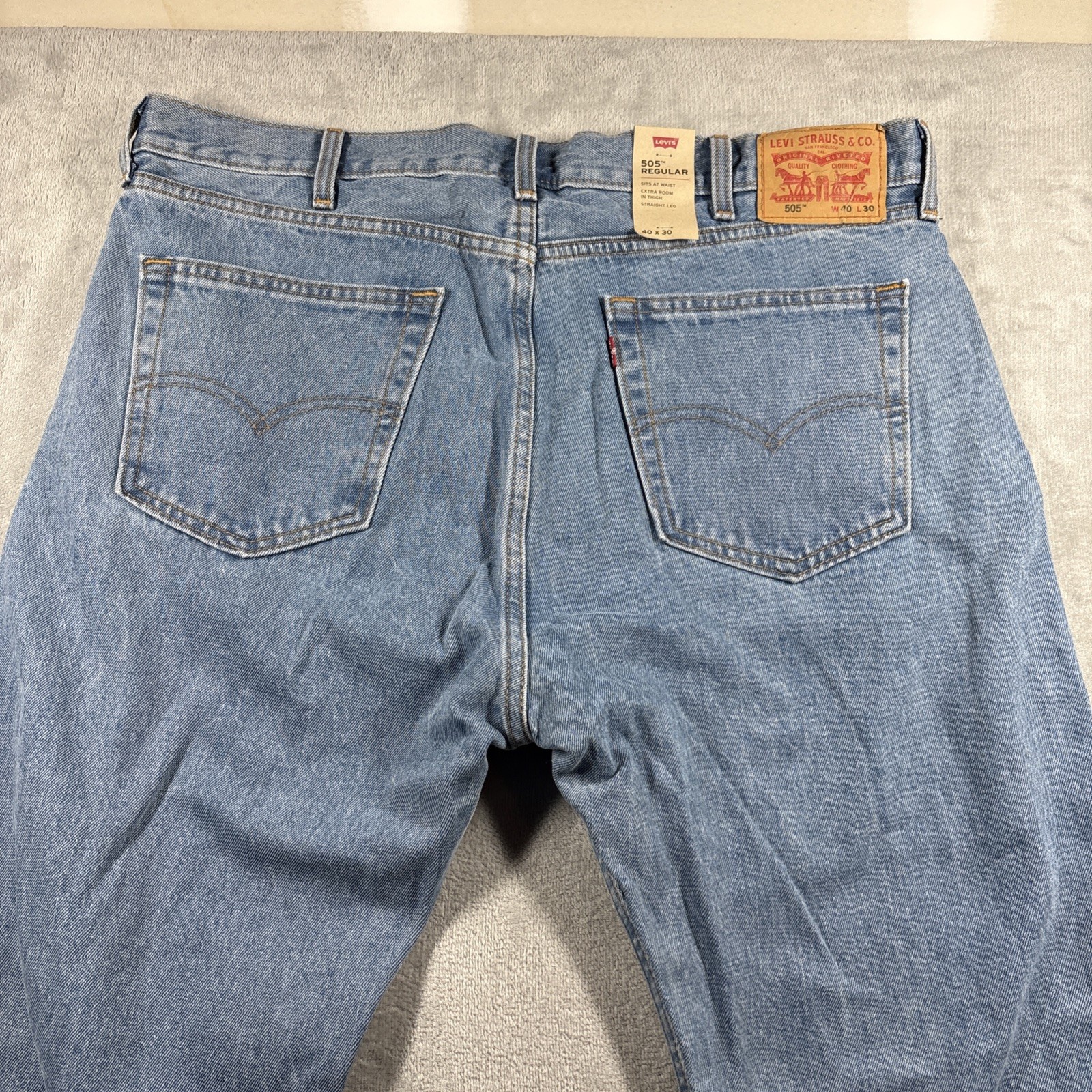 Levi’s 505 Jeans Mens 40×30 Regular Light Wash Blue Denim New With Tags Cowboy