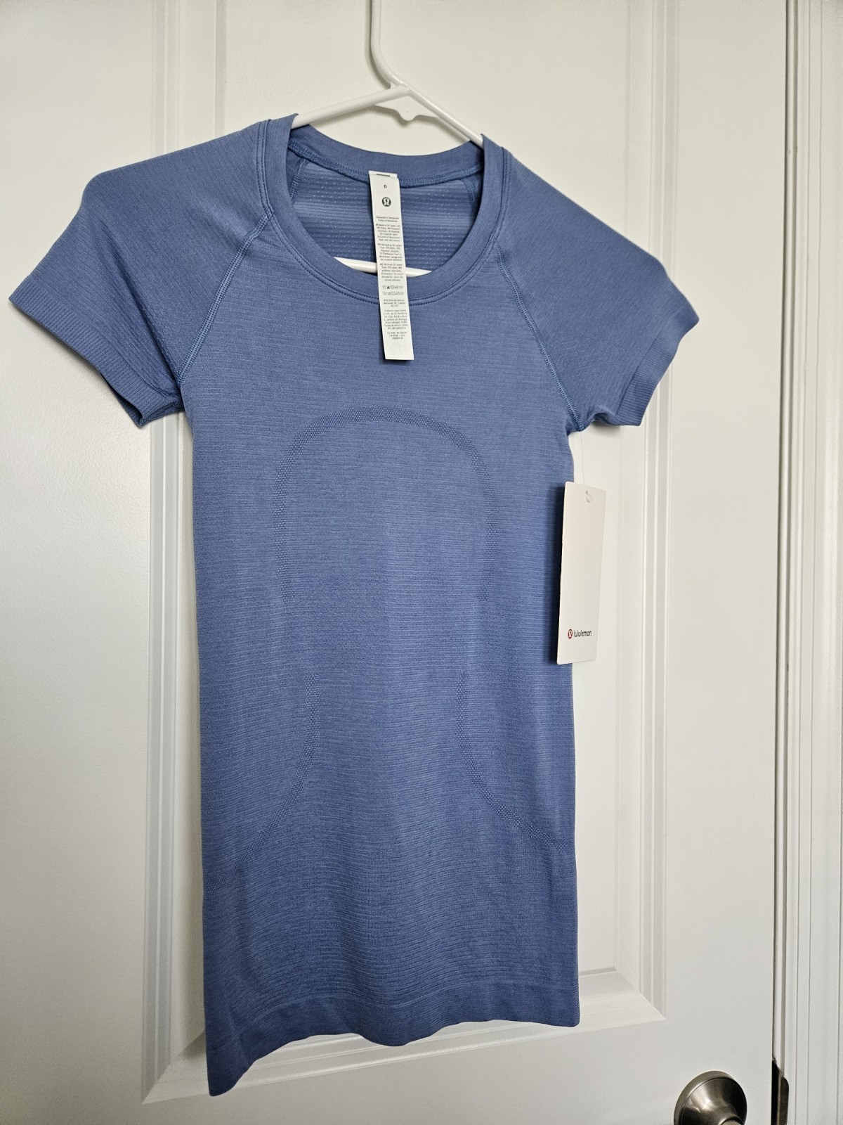 NWT Lululemon Swiftly Tech Short-Sleeve Shirt 2.0 Prep Blue Size 0